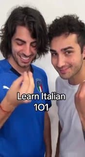 «Madam, you forgot your lemons!» 🍋🤌🏻🇮🇹 image preview