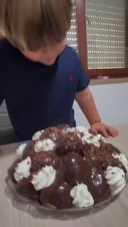 E a voi che cosa è più importante nella vita, l'amore o i dolci? image preview