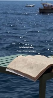 Il mood di venerdì sera: leggere un libro di Dostoevsky 📗👌🏻 image preview